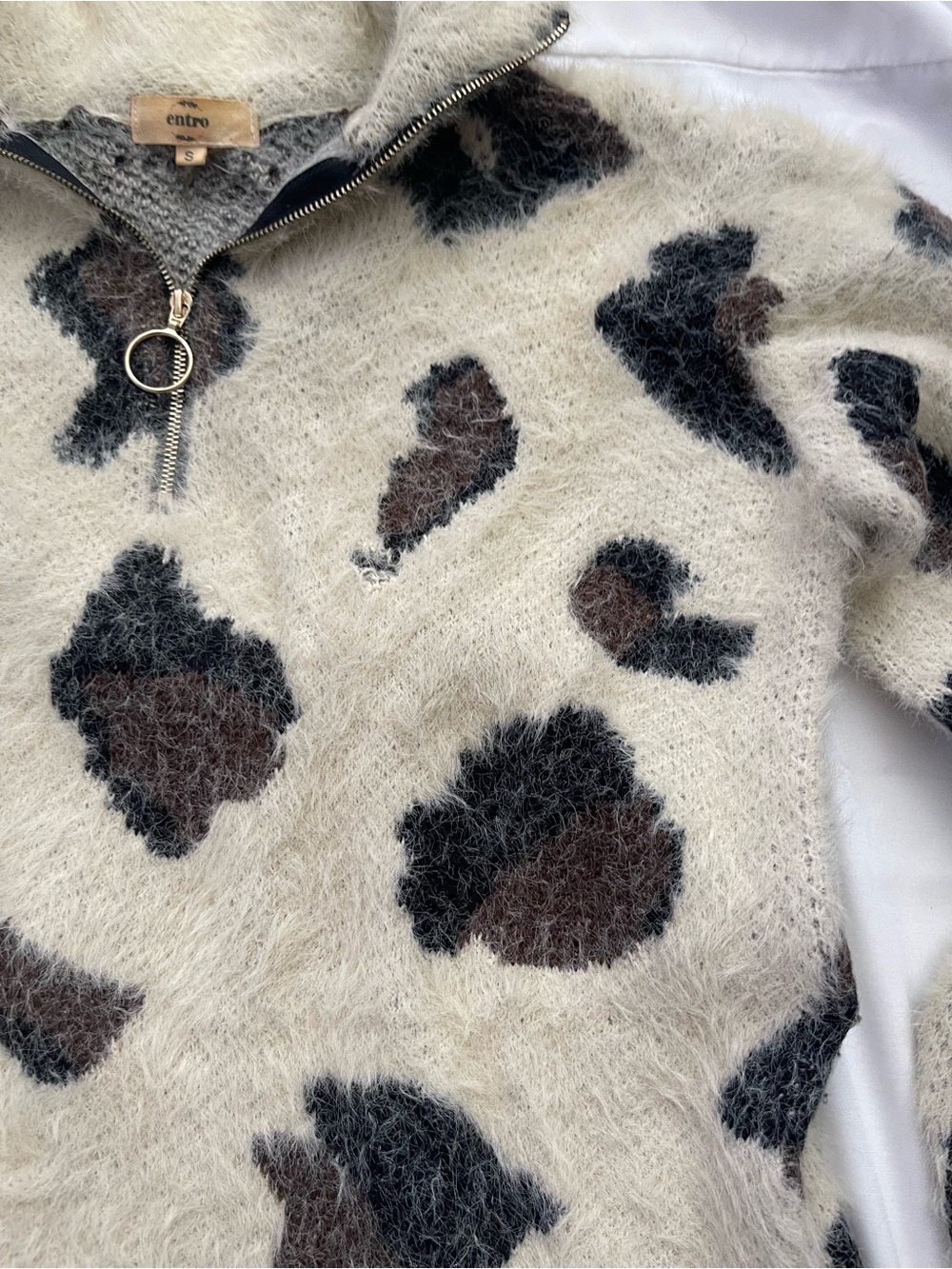 entro Cream Leopard-Print Half-Zip Turtleneck Sweater